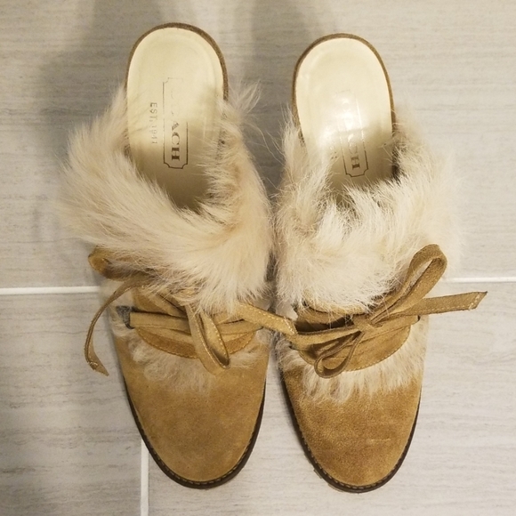Coach "Kristy" Suede Mule with fur - Picture 2 of 8